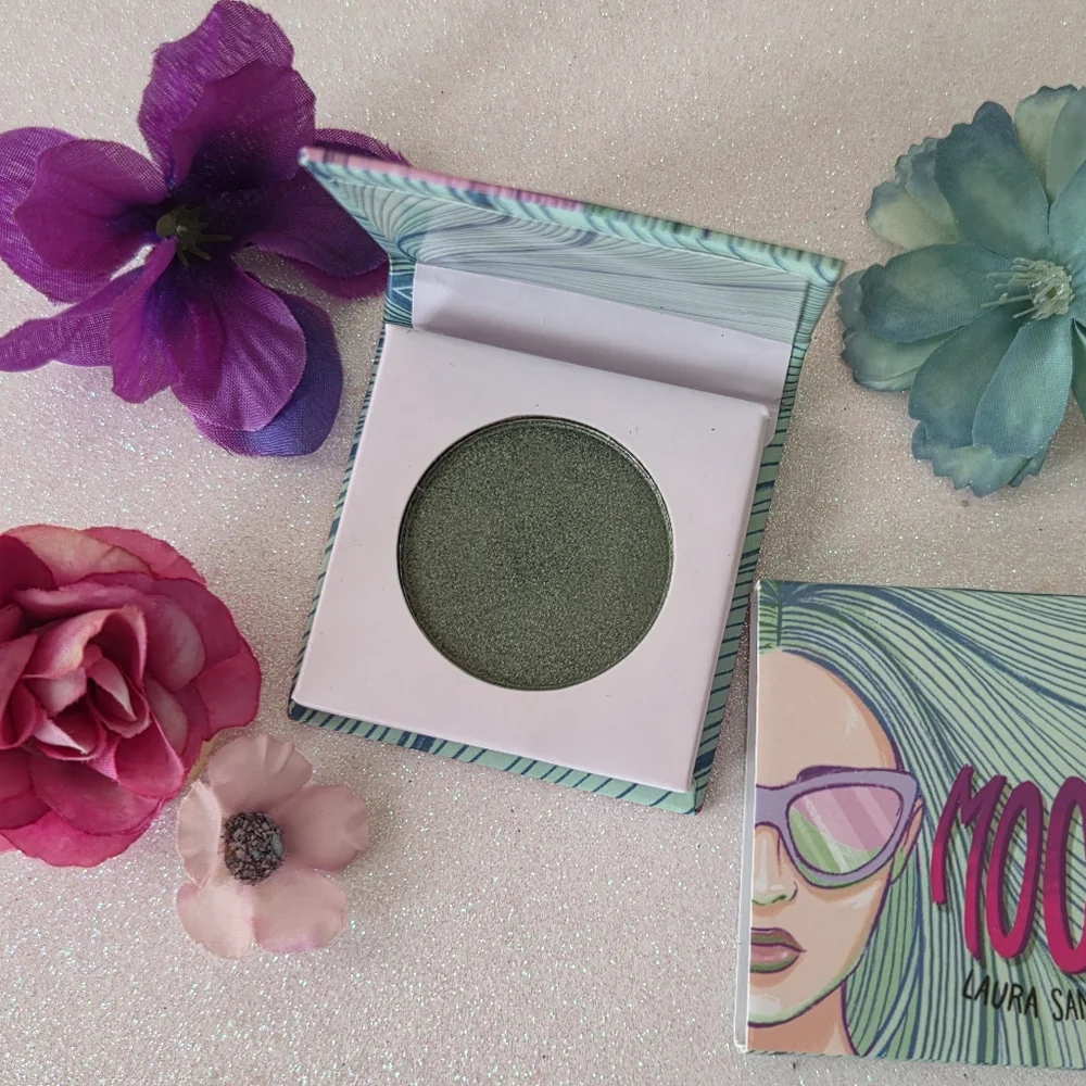 MOODS Laura Sanchez Eyeshadow NWT